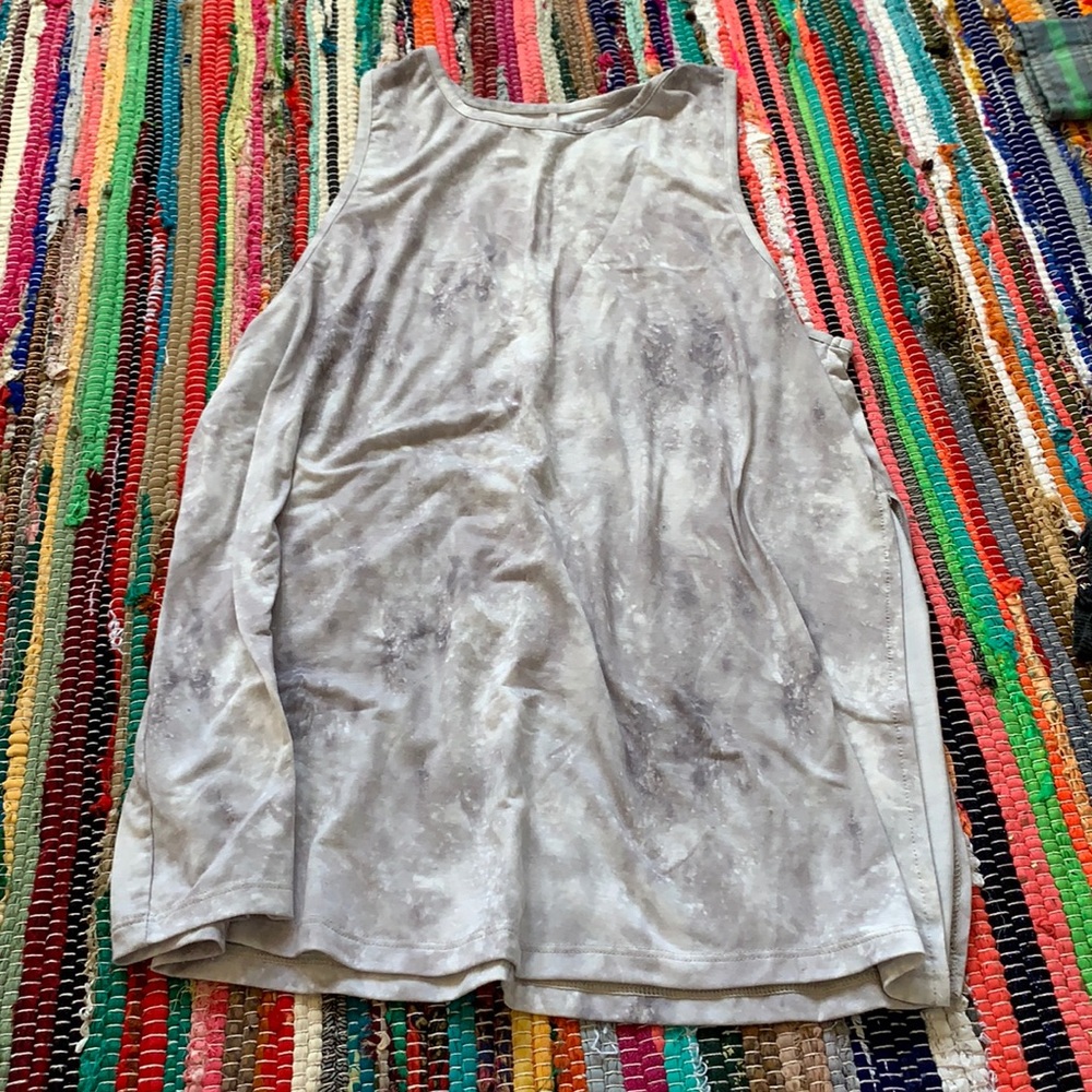 A marble tank